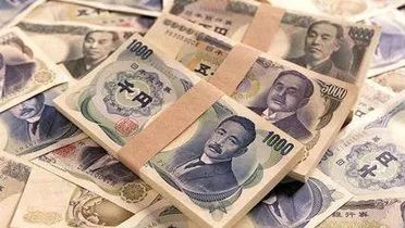 数字货币与黄金货币_数字货币的去中心化特性与法治挑战_法制数字货币